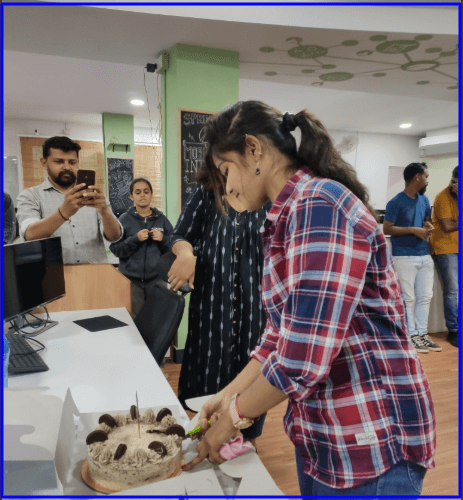 celebrates employees’ birthdays